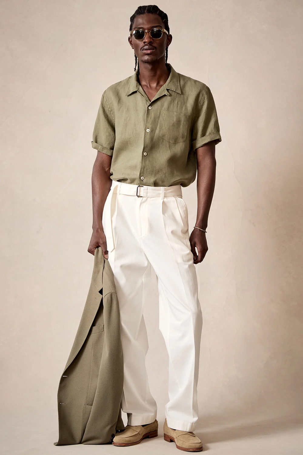 perfectcolourcombos27 Men's olive green and white outfit combination