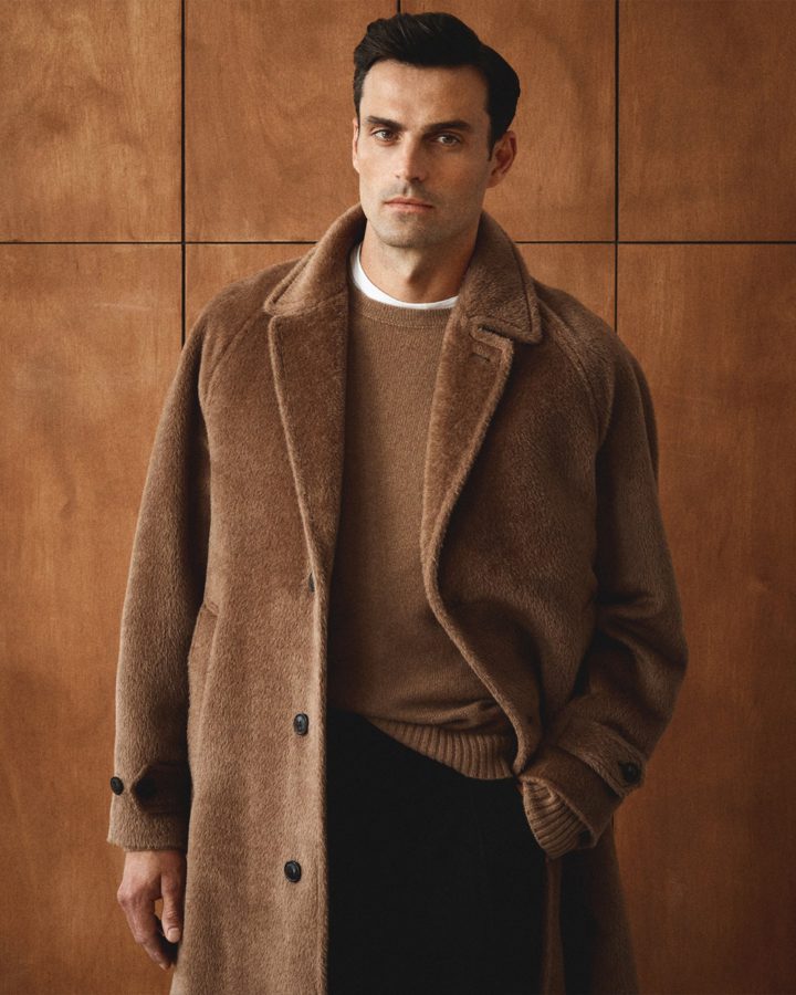 9 Males’s Type Suggestions That Will Improve Your Winter Outfits textures winter 2 720x900 1