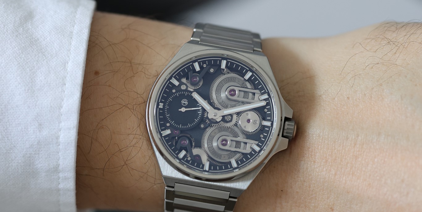 Armin_Strom_One_Week_Manufacture_Edition_Wristshot_Bienne_2024